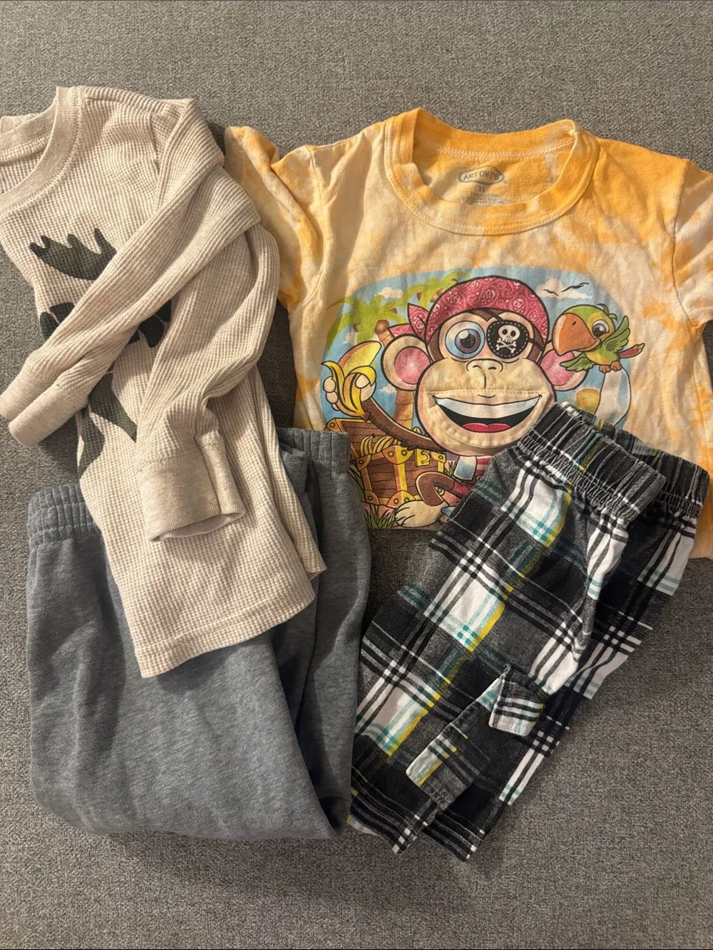 5/$15- 3t bundle